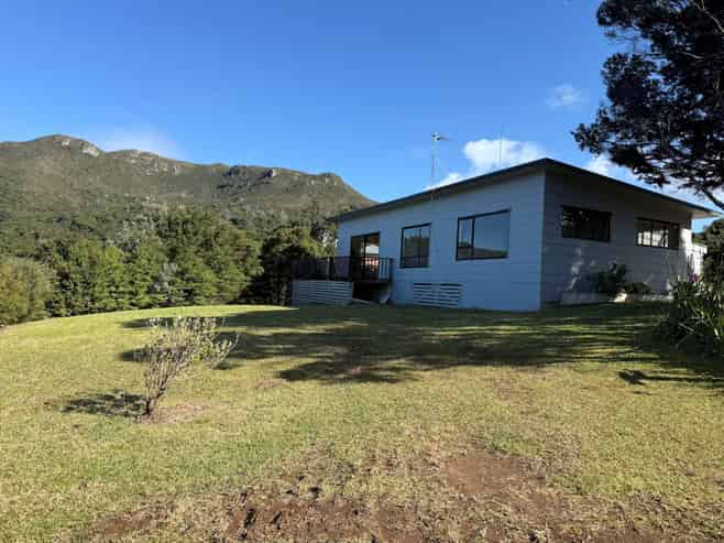 4,6,8 Iona Road, Great Barrier Island