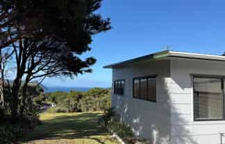 6 Iona Road, Great Barrier Island