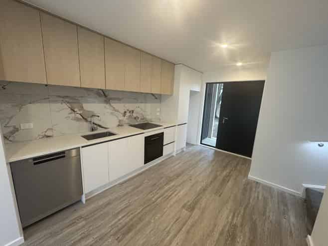 6 Elina Way, Heretaunga