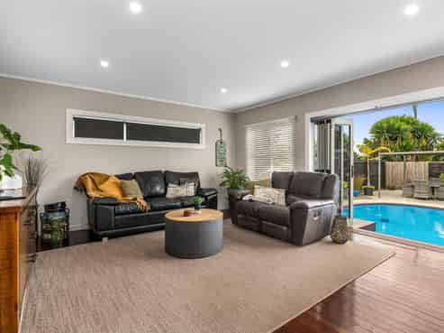 212 Kamo Road, Whau Valley