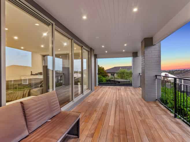 10 Walter Crescent, Silverdale