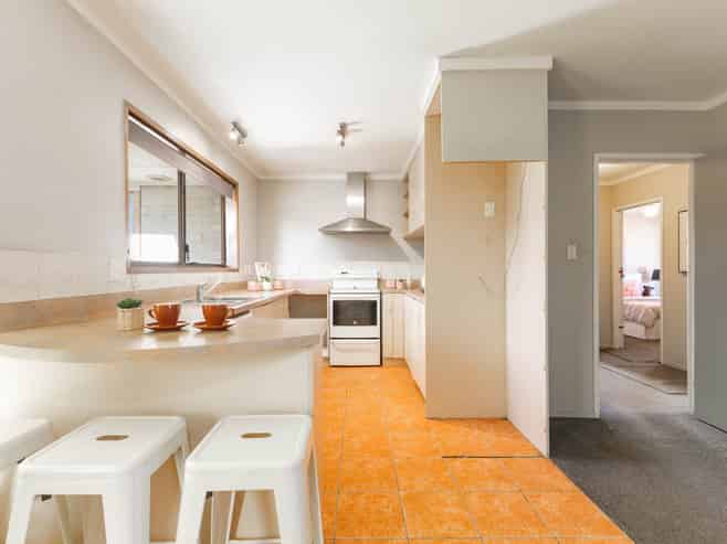 14 Motatau Road, Papatoetoe