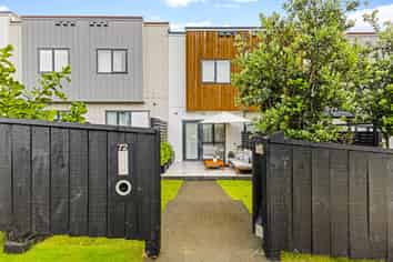 72 Long George Drive, Totara Park