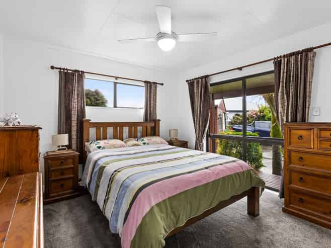 38 Allens Lane, Clive