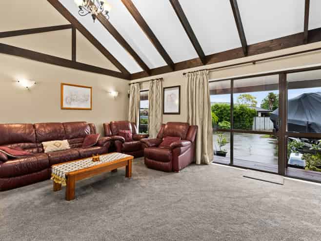 38 Allens Lane, Clive