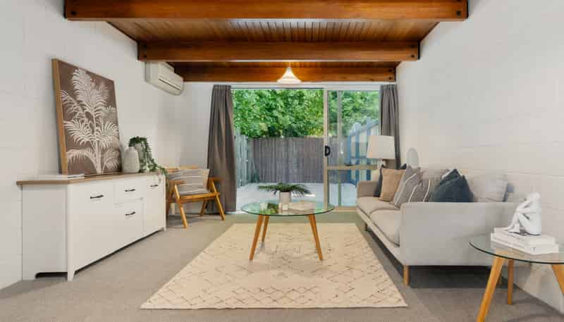 2/140 Waimairi Road, Ilam