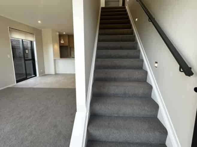 1 Te Aniwaniwa Terrace, Albany