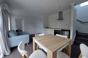 3C/7 Greta Street, Glenview