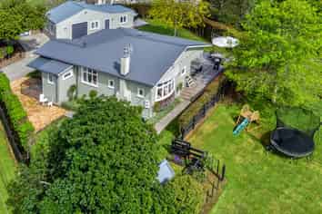 17 Griggs Road, Whitford