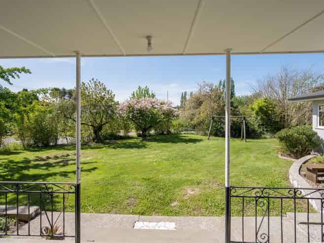 17 Nile Road, Mahana