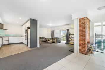 21A Mersey Place, New Windsor