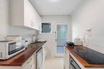 21A Mersey Place, New Windsor