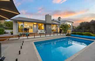 22 Sunnyhill Crescent, Sunnyhills