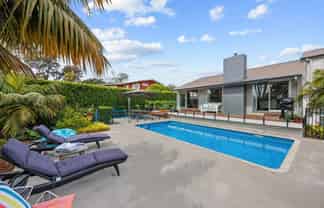 22 Sunnyhill Crescent, Sunnyhills