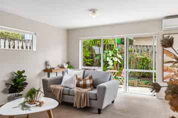 130D Lakeside Drive, Orewa