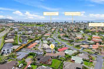 130D Lakeside Drive, Orewa