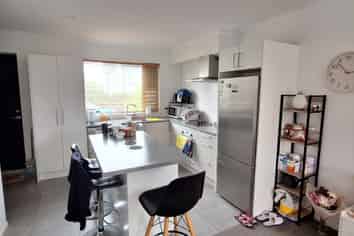 4 Shelduck Way, Hobsonville