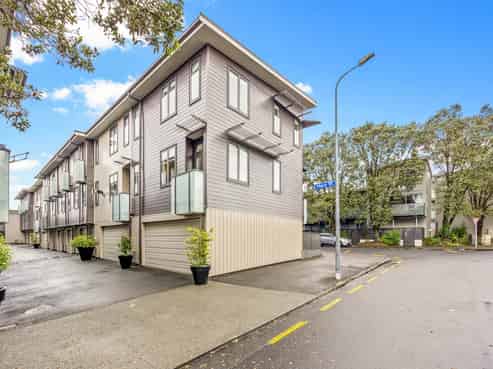 35 Mary Street, Mount Eden