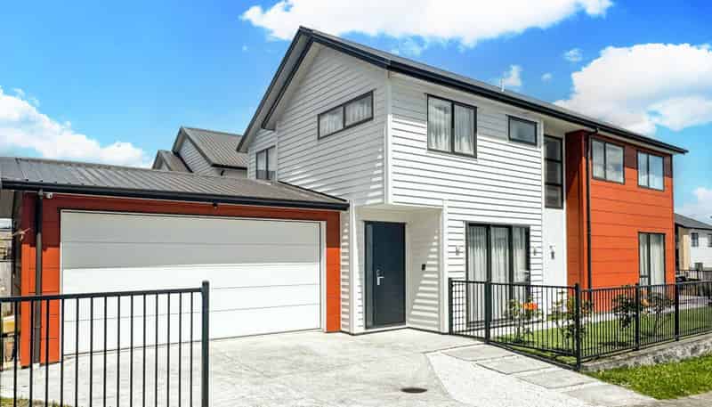 18 Hermitage Street, Flat Bush