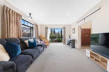 44 Thornbury Crescent, Dannemora