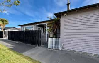 50 Sullivan Avenue, Woolston