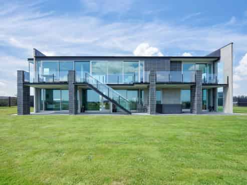 89 Sunrise Drive, SEAWARD BUSH