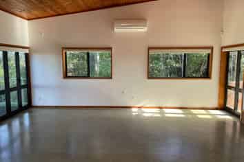 39 Upper Harbour Drive, Greenhithe