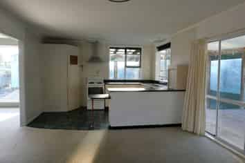 27 Moana St, Otaki Beach