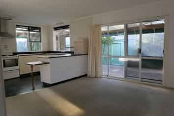 27 Moana St, Otaki Beach