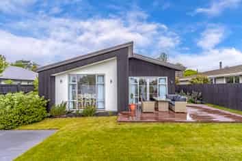 15 Halswell Junction Road, Halswell