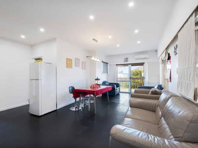 86 Mcleod Road, Te Atatu South