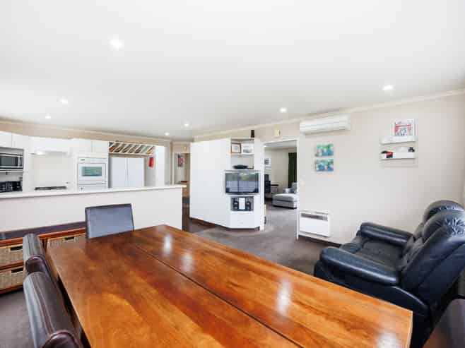 34 Jefferson Crescent, Milson