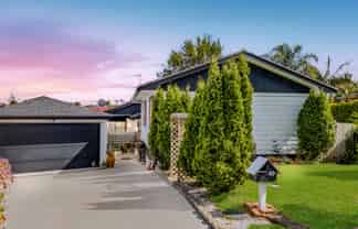 40 & 40A Jandell Crescent, Bucklands Beach