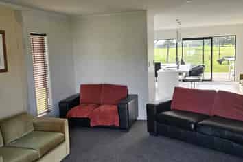 108 Kiwi Road, Whangamata