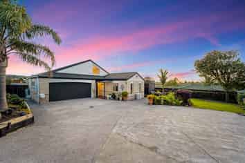 11 Courtvale Place, Flat Bush