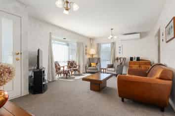 86 Royal Park Drive, Parklands