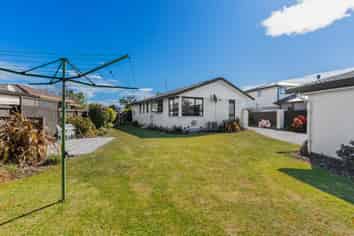 86 Royal Park Drive, Parklands