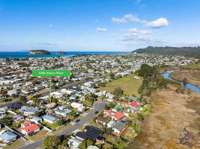 108B Sharyn Place, Whangamata
