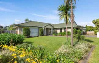 5 Frank Nobilo Drive, Golflands