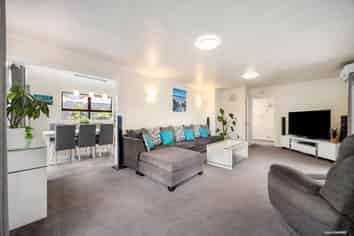 61 David Avenue, Hillpark