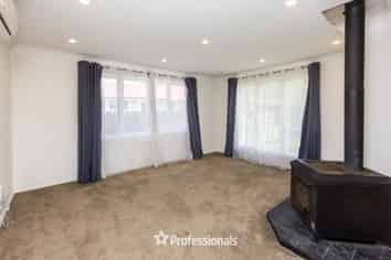 8 Ruahine Street, Trentham