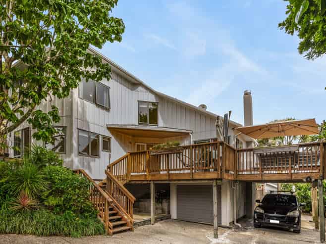 2/38a Rarangi Road, St Heliers