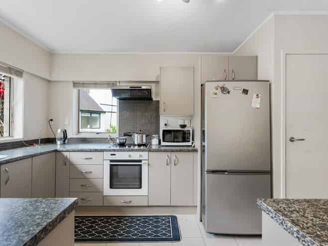 4/8 Yattendon Road, St Heliers