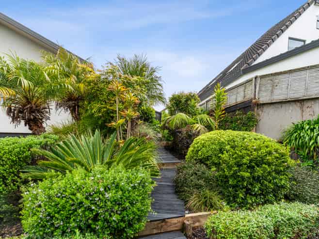 32A McArthur Avenue, Saint Heliers