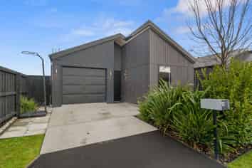 16 Billy T Lane, Rolleston