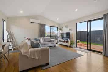 16 Billy T Lane, Rolleston