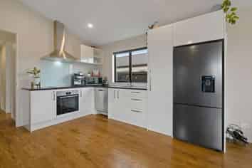 16 Billy T Lane, Rolleston