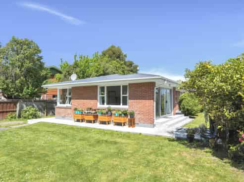 2 Clonbern Place, Upper Riccarton
