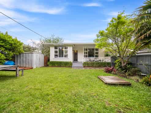 12 Koromiko Street, New Lynn