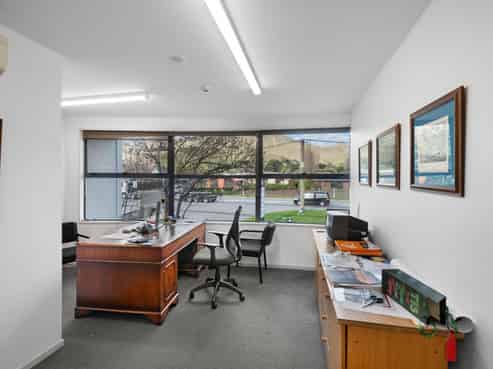 Add value opportunity – last warehouse left! 